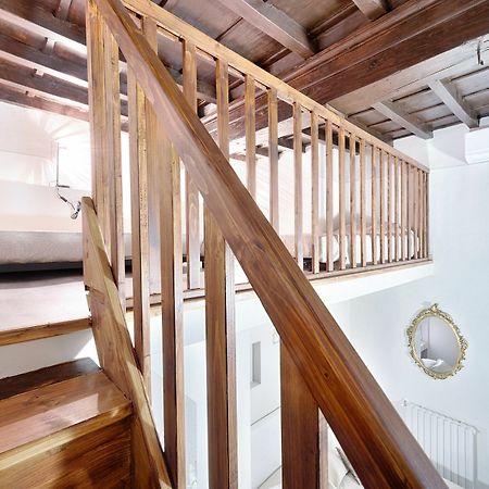 Santa Croce Cathedral By Mmega Apartment ฟลอเรนซ์ ภายนอก รูปภาพ